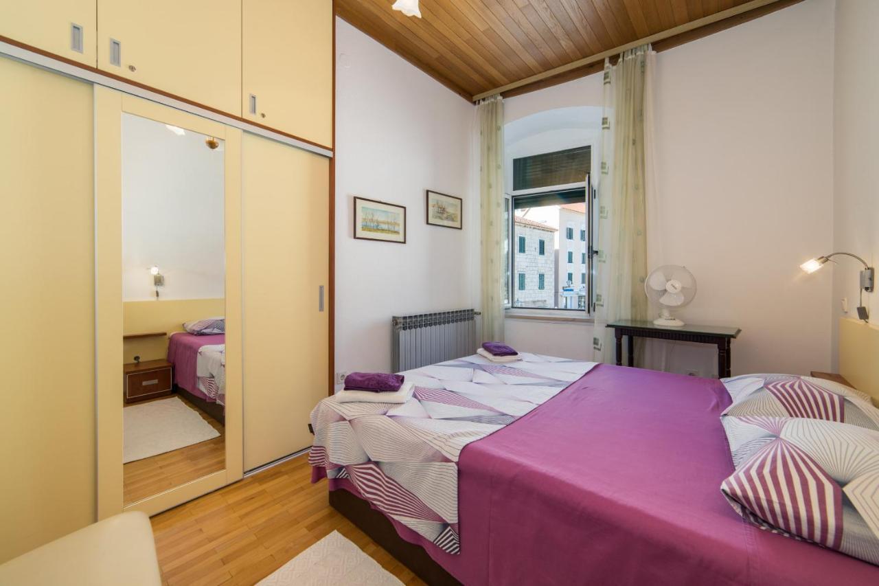 Apartment Riva Makarska Zewnętrze zdjęcie